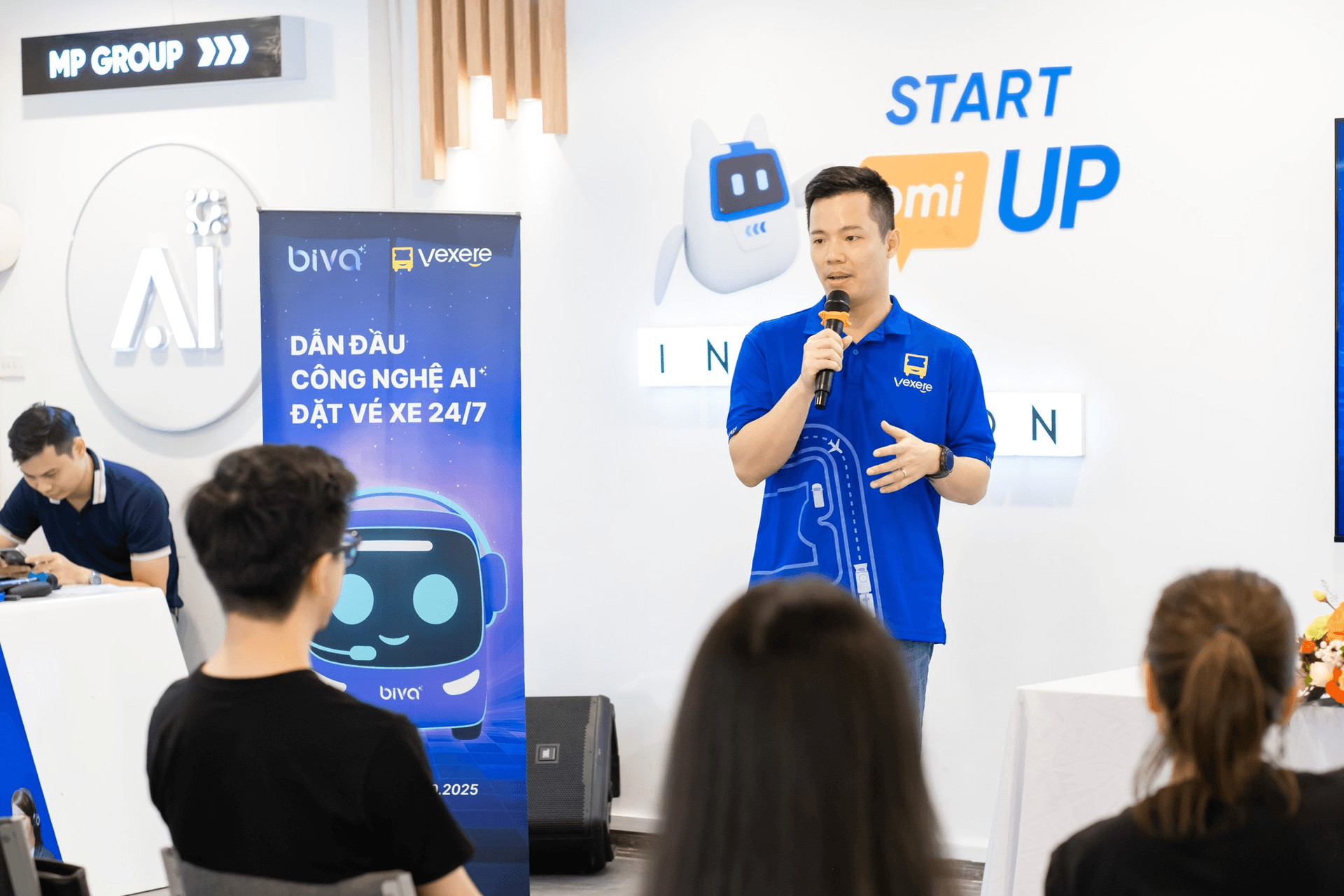 Anh Nghiêm Xuân Trọng (đại diện Vexere)